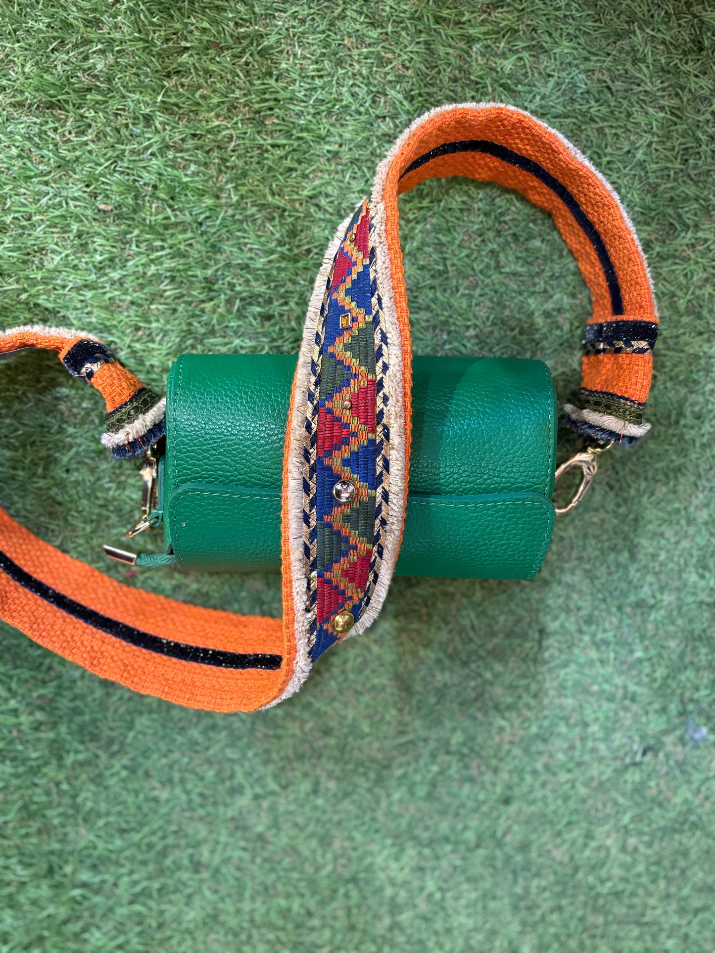 Borsa a Tracolla con Cinturino Ricamato – Stile Boho-Chic Suite55